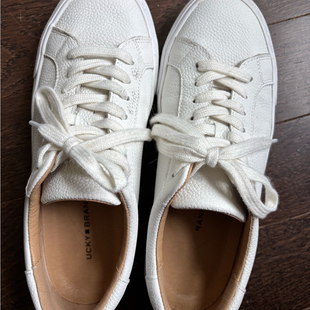 Lucky Brand Divahna Leather White Lace-Up Sneakers